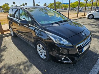 Peugeot 5008 2015