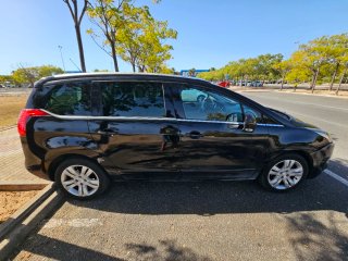 Peugeot 5008 2015