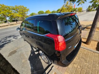Peugeot 5008 2015