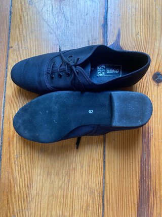 Zapatos Carácter Freed of London Ballet
