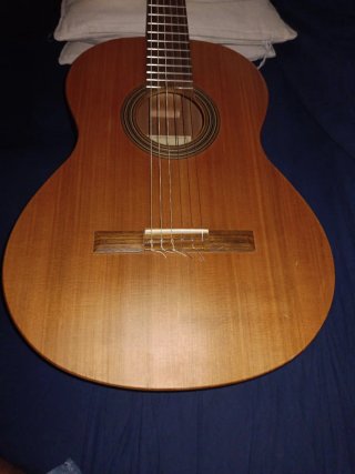 Chitarra classica Alhambra