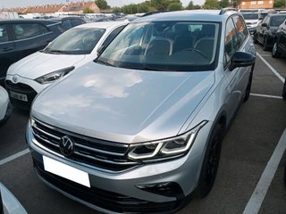 VOLKSWAGEN Tiguan Life 2.0 TDI DSG