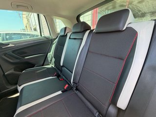 VOLKSWAGEN Tiguan URBAN SPORT DSG
