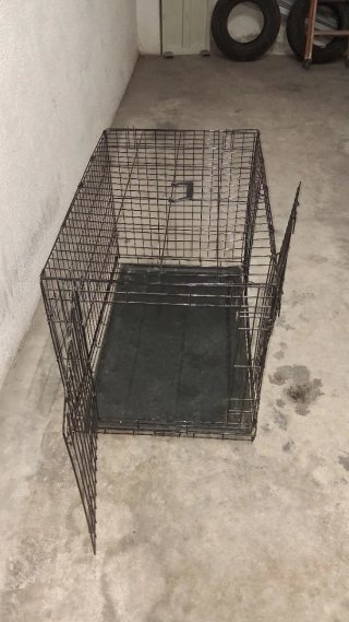 Jaula transportín perro negra