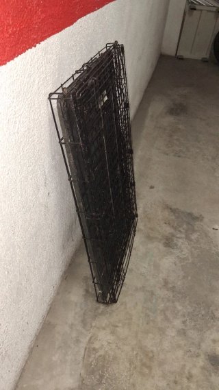 Jaula transportín perro negra