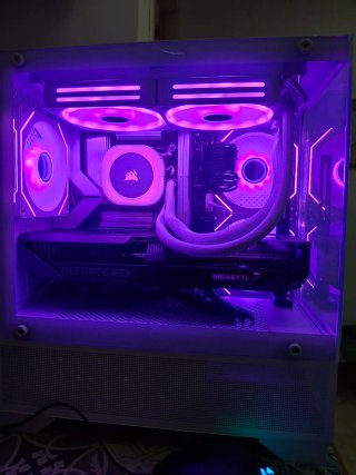 PC Gaming 7 265K 32GB DDR5 RTX 5070 1TB