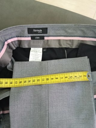 Traje juvenil gris