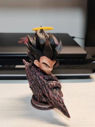 Figura Gogeta