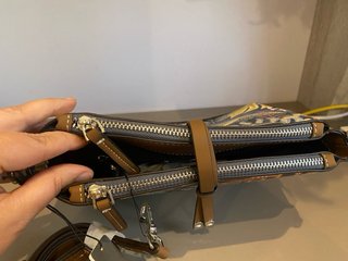 Conjunto Bolso Bandolera y Cartera a juego
