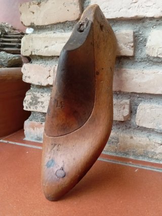 Horma de zapato madera antigua talla 37 IZQUIERDO