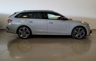 Skoda Octavia combi Rs 2021