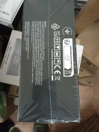 Proyector Portátil STRONG HD