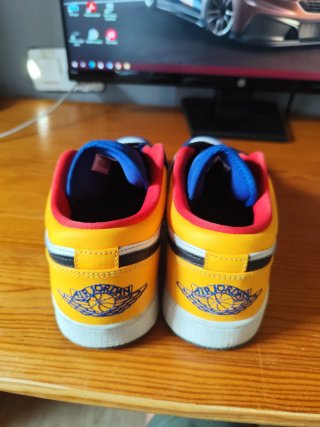 Jordan 1 Low Azul Blanco