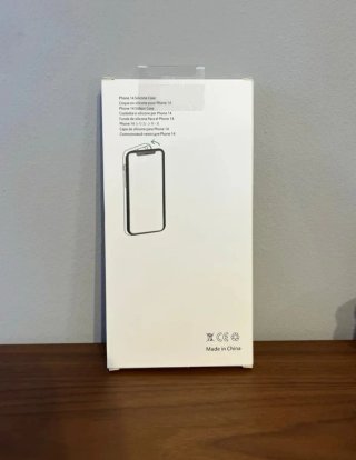 Pack iPhone 14: Funda MagSafe + Cargador 20W + Cab