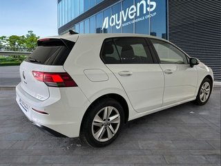Volkswagen Golf Life 1.5 TSI 96kW (130CV)