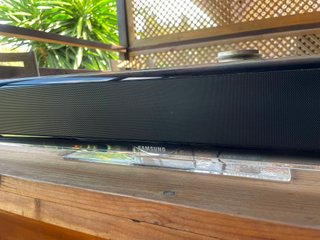 Barra de Sonido Samsung HT-SB1 80W Negra