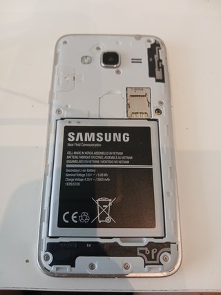 Samsung Galaxy J3 6 Dorado