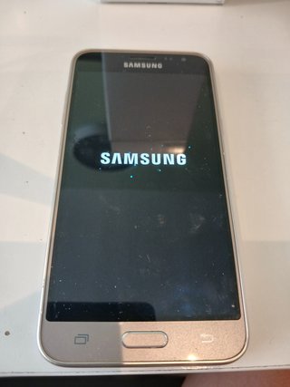 Samsung Galaxy J3 6 Dorado