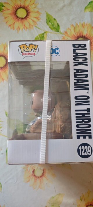Funko Pop Black Adam on Throne 1239 Deluxe