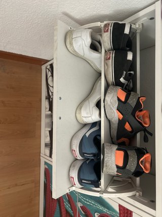 2 Zapateros Diseño Londres y Zapatillas