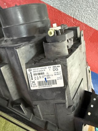 Faro Derecho Hella Opel Vivaro / Trafic