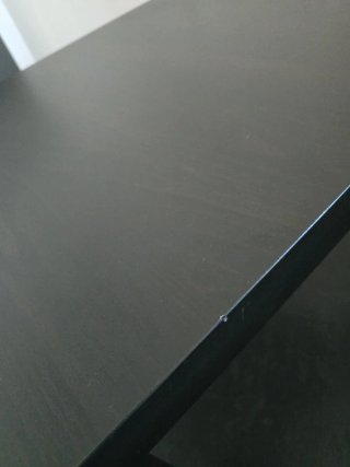 Mesa auxiliar cuadrada negra 55x55cm, altura 45cm.