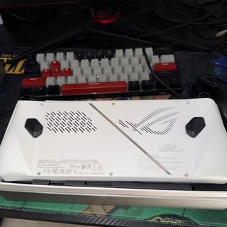ASUS ROG ALLY Z1 EXTREME