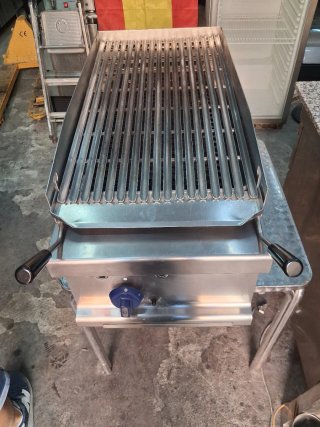 Parrilla Repagas piedra volcánica