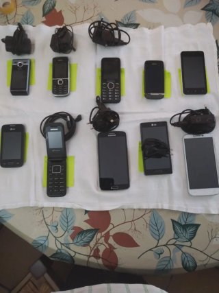 Lote de 10 Teléfonos Móviles LG, Nokia, Samsung