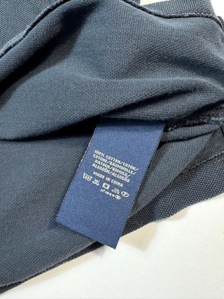 Polo Negro con Encaje