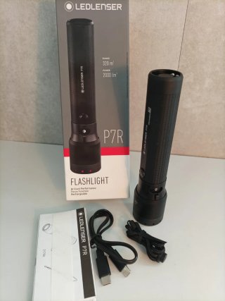 Linterna Ledlenser P7R Recargable 2000lm