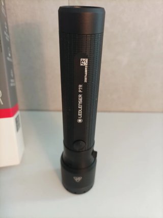 Linterna Ledlenser P7R Recargable 2000lm