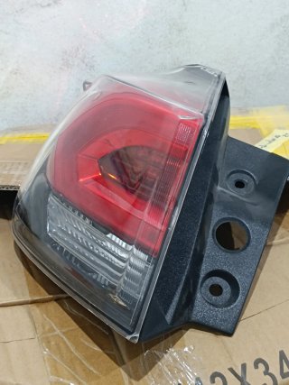 Piloto Trasero Izquierdo Toyota Rav-4 2015-2019