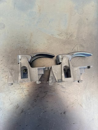 Tirador Puerta Derecha Nissan Pathfinder R51