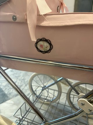 Coche de muñecas BBLux rosa Ñ