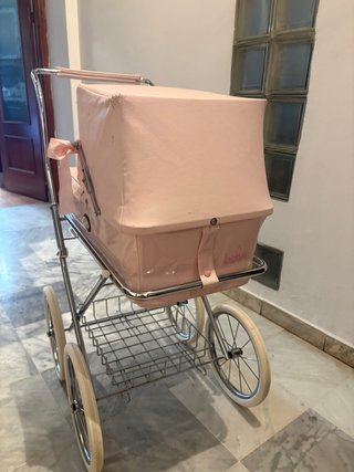Coche de muñecas BBLux rosa Ñ