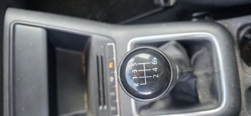 Volkswagen Tiguan 2.0 TDI BMT City Scape 4x2 (2015) 2015, foto 17
