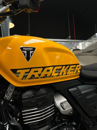TRIUMPH TRACKER 400 2026