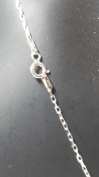 Cadena y Colgante de Plata de Ley
