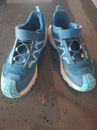 Scarpe trekking bambini Decathlon blu e azzurre