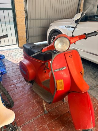 Vespa PK 75 XL Roja