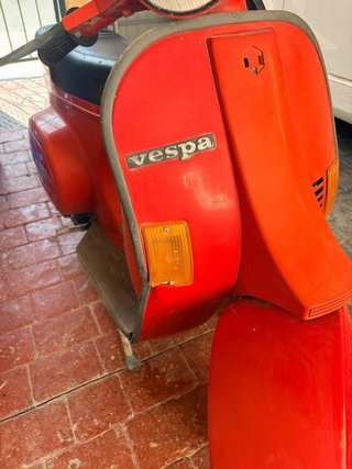 Vespa PK 75 XL Roja