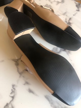 Estilo Miu Miu/Chanel  beige y negro