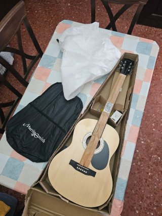 Guitarra Acústica nueva