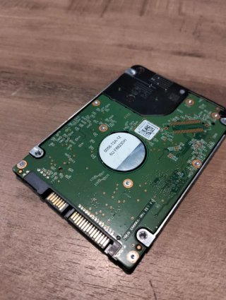 HDD 1 TB HGST 5400RPM SATA HTS541010B7E610