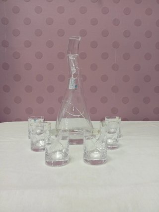 Juego Licorera y 6 Chupitos Cristal de Bohemia