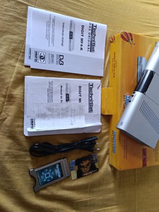 Receptor TDT TechniSat DIGIT MF4-KX