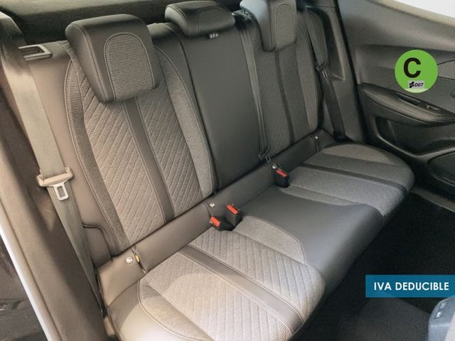 Peugeot 2008 PureTech 130 S&S Allure EAT8 96 kW (130 CV)
