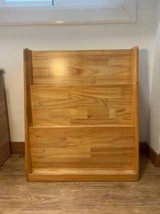 Librería Infantil Montessori Kave Home