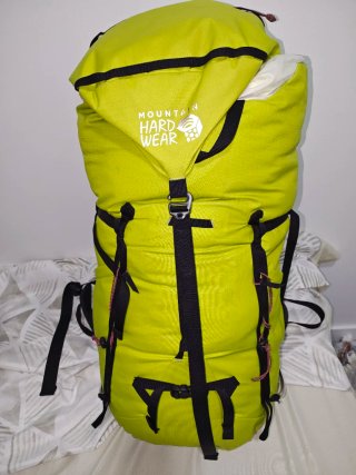 Mochila Mountain Hardwear Verde/Negra